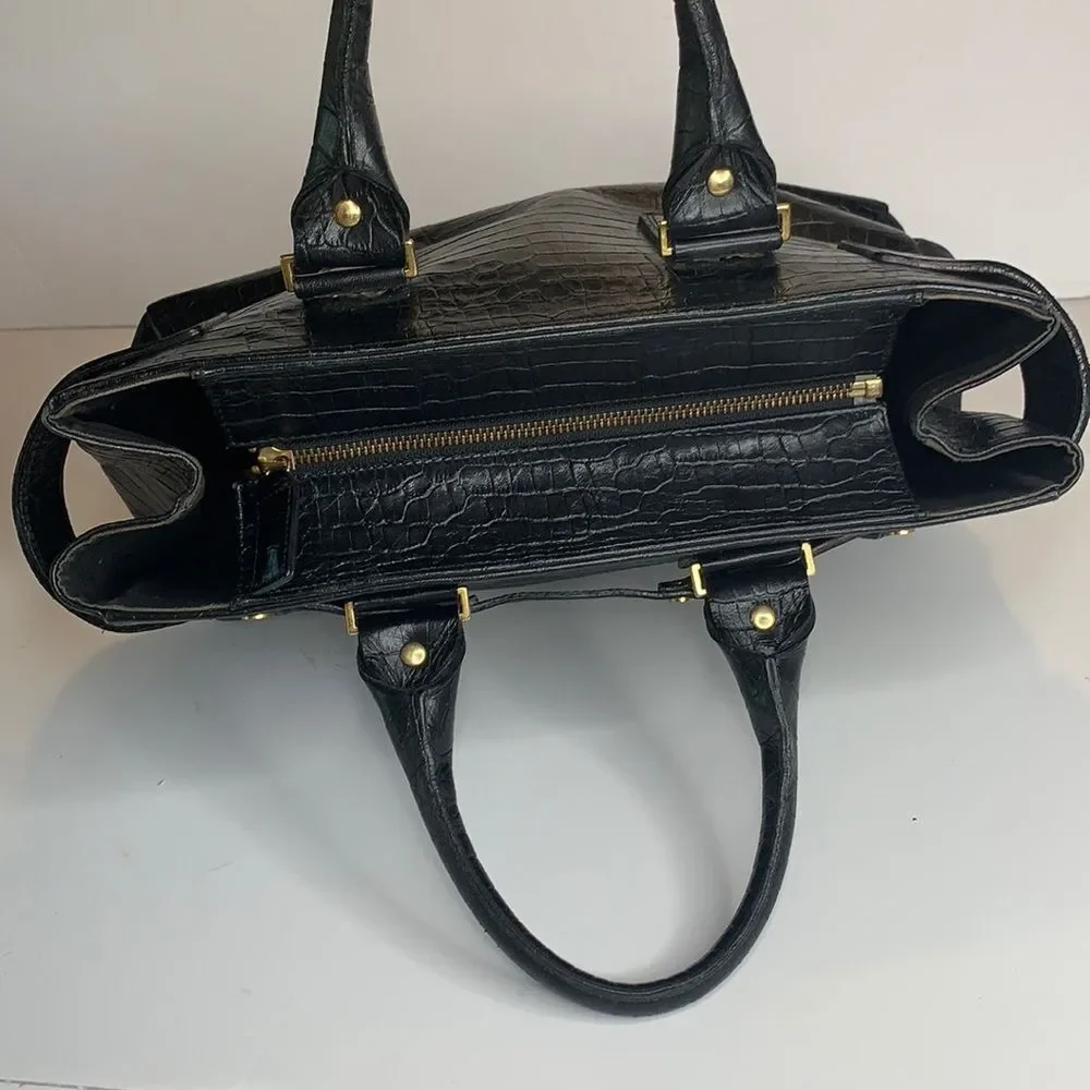 Samantha Thavasa black textured leather satchel
